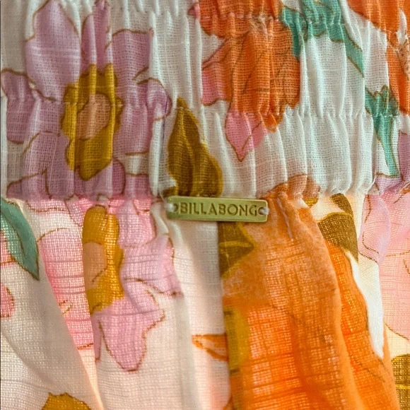 Billabong “Love to Lounge Shorts” Medium - Picture 6 of 7